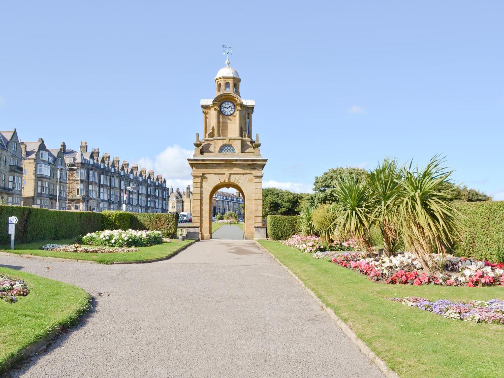 South Cliff Sands II Scarborough Exterior photo